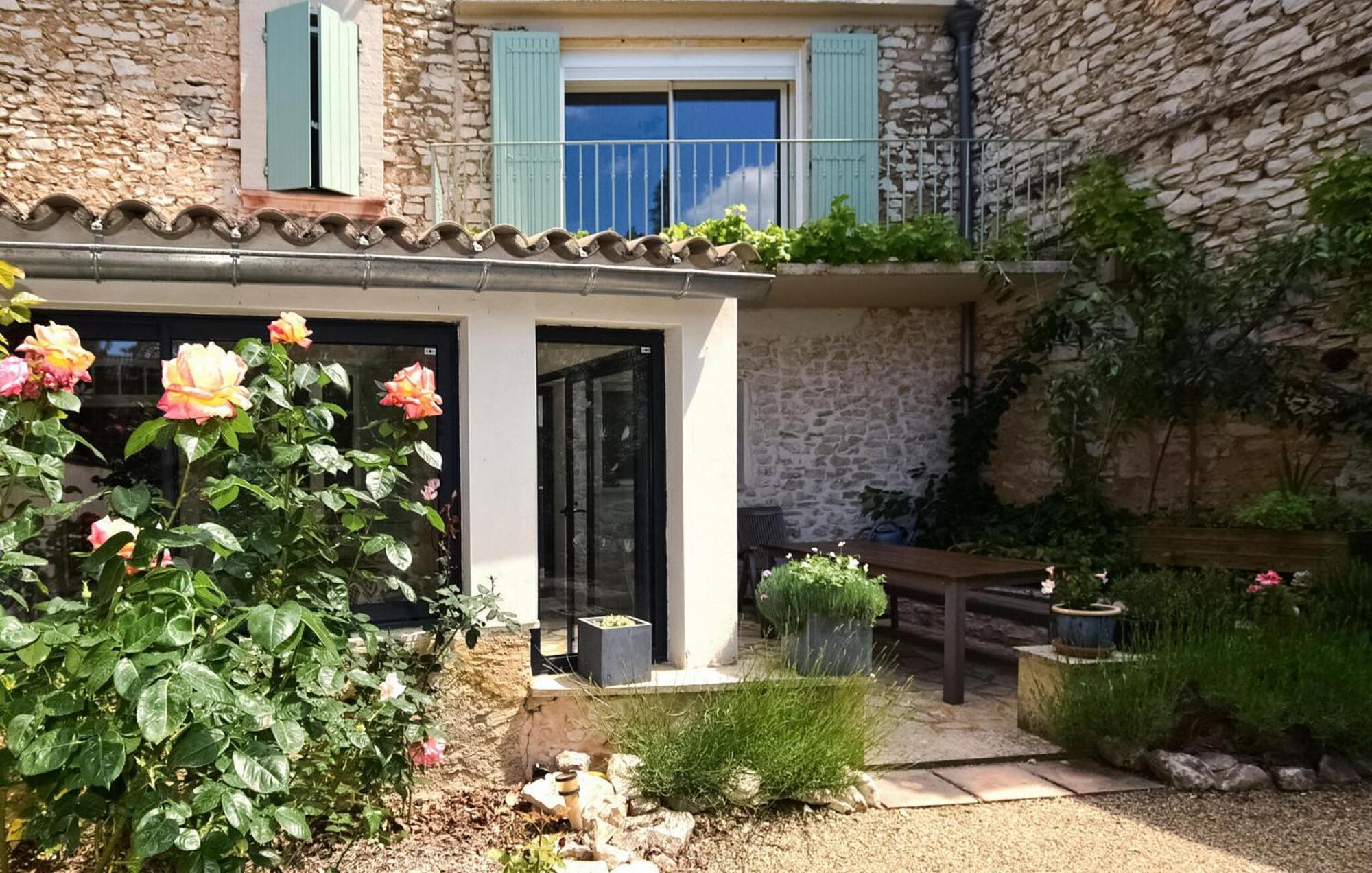 2 Bedroom Gorgeous Home In Villes-Sur-Auzon Exterior photo